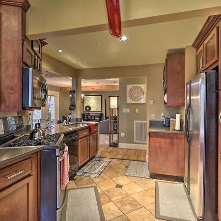 Cozy Conyers Cabin With Fireplace And Pool Table! Bagian luar foto