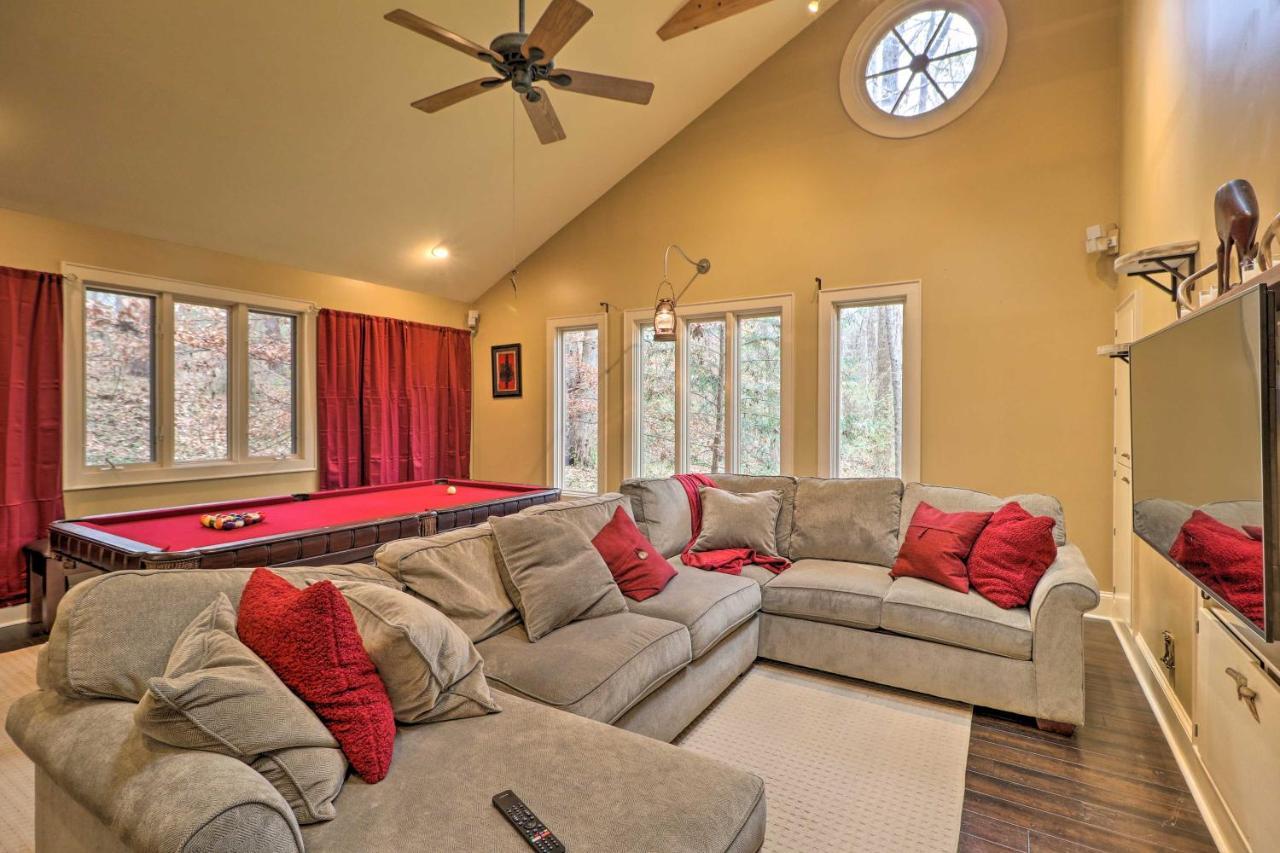 Cozy Conyers Cabin With Fireplace And Pool Table! Bagian luar foto