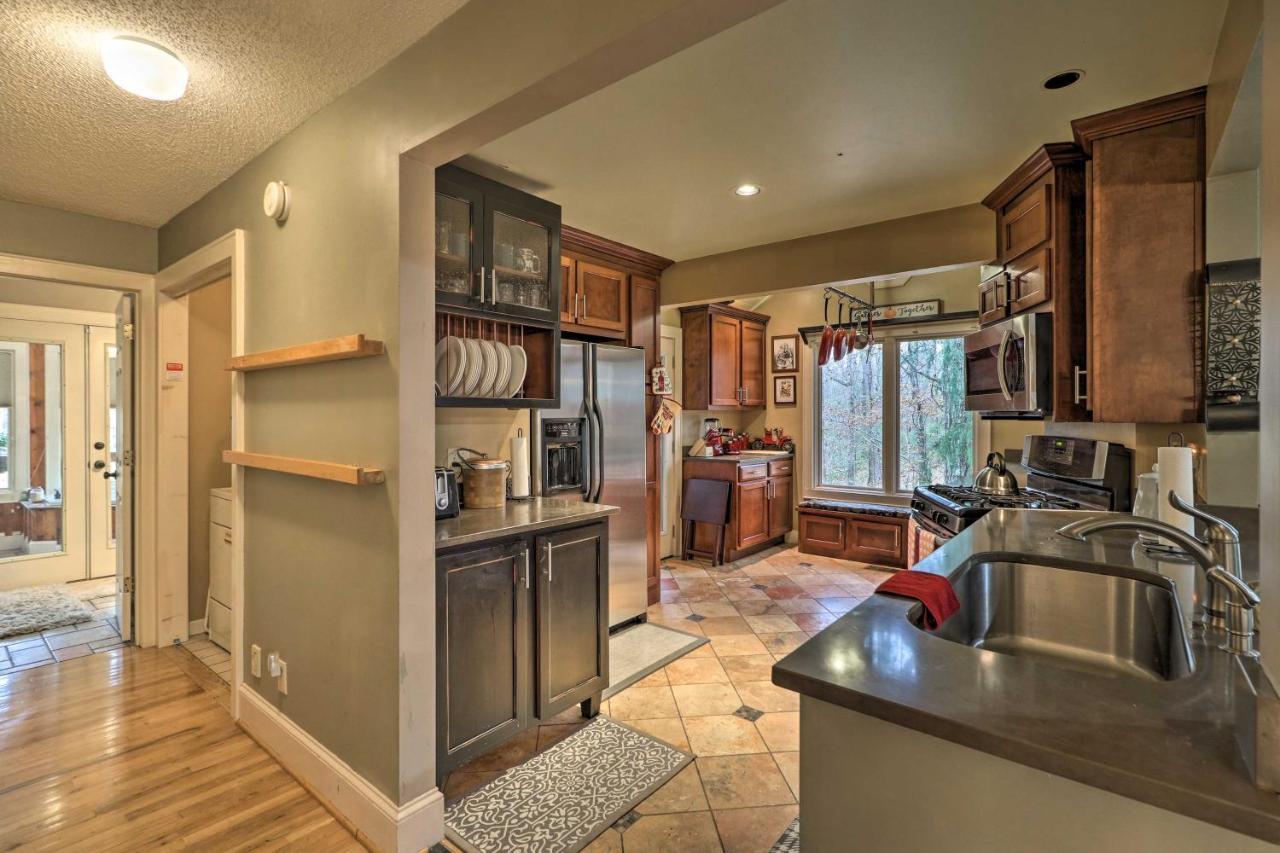 Cozy Conyers Cabin With Fireplace And Pool Table! Bagian luar foto